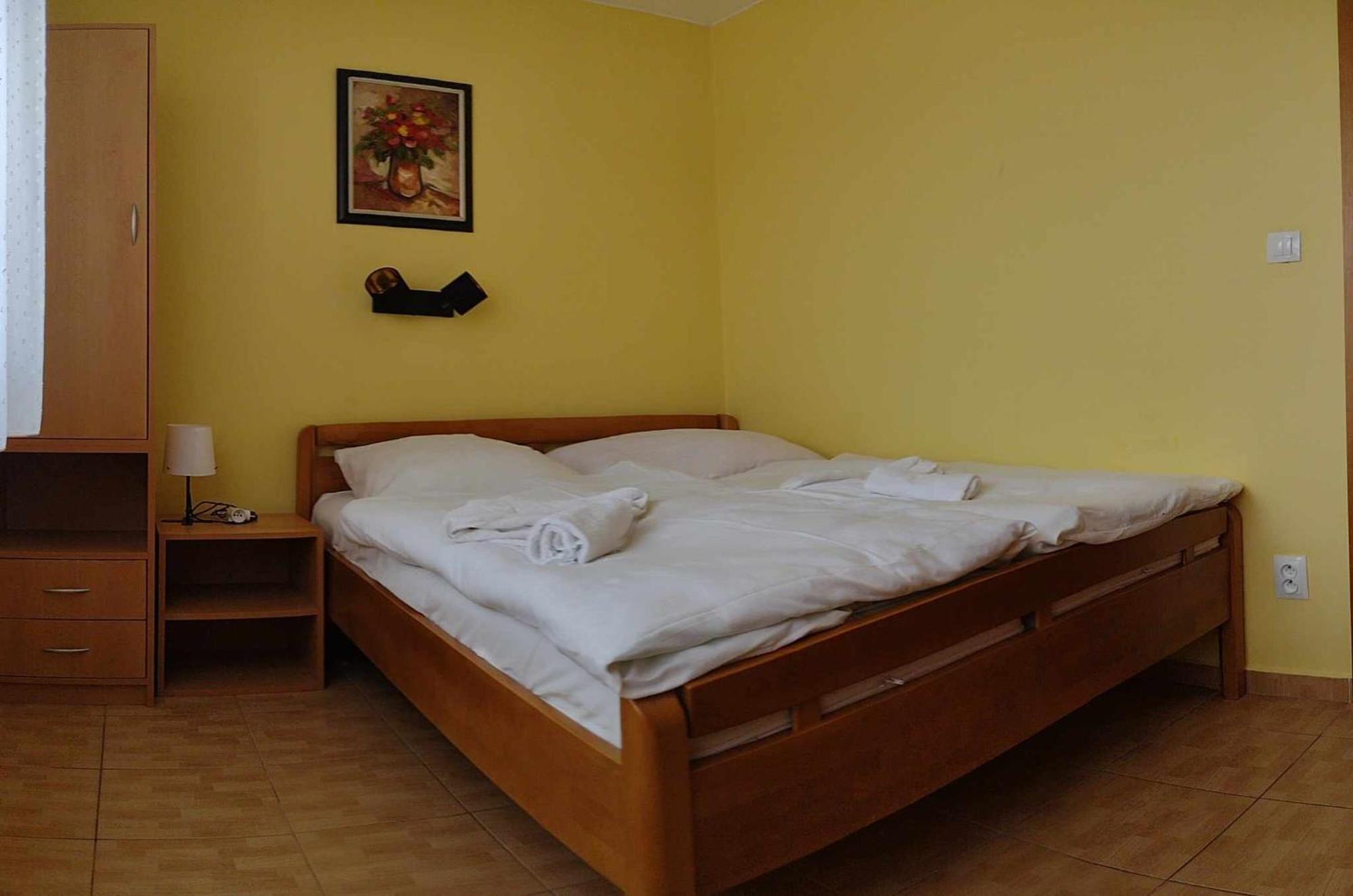 Penzion Zlaty Dukat Zvolenska Slatina Exterior photo